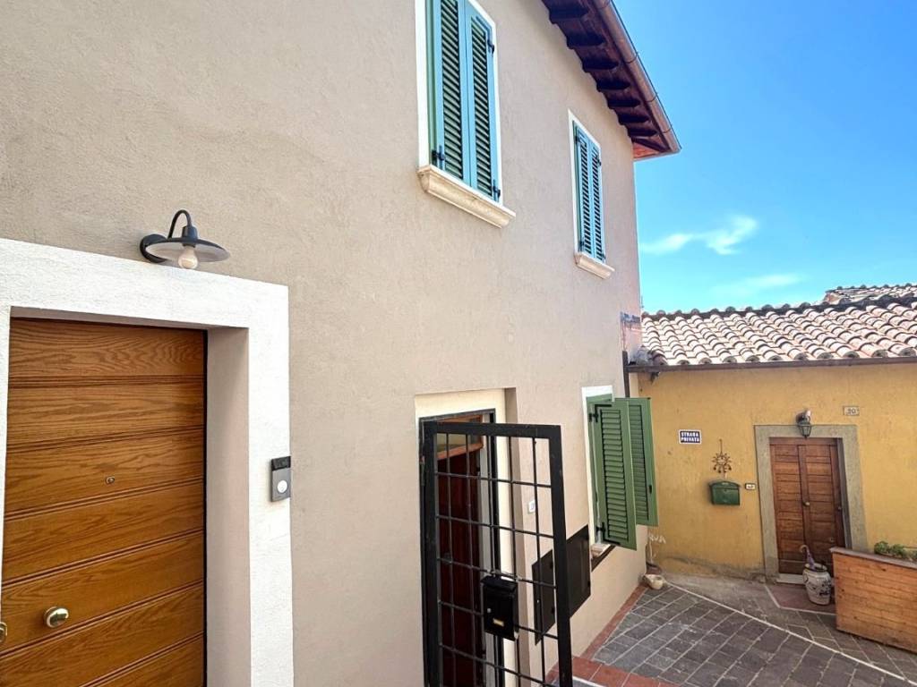 appartamento in vendita a Perugia in zona Elce
