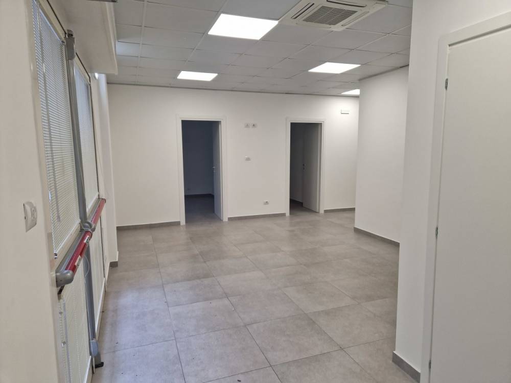 ufficio in vendita a Perugia in zona Ponte Pattoli