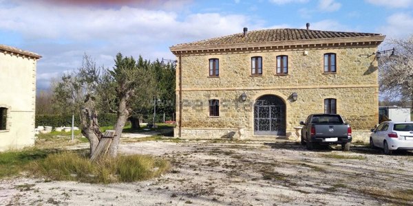 appartamento in vendita a Perugia in zona Collestrada