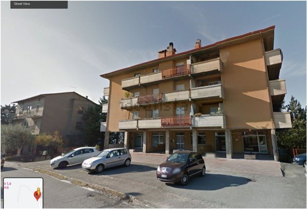 locale commerciale in vendita a Perugia in zona Montelaguardia