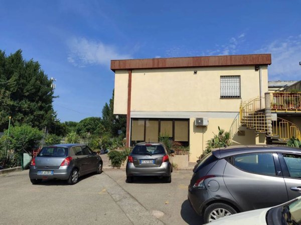 negozio in vendita a Perugia in zona San Sisto