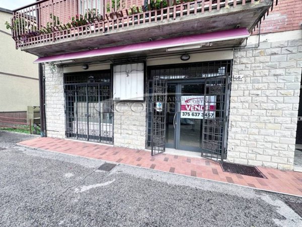 trivano in vendita a Perugia in zona Collestrada