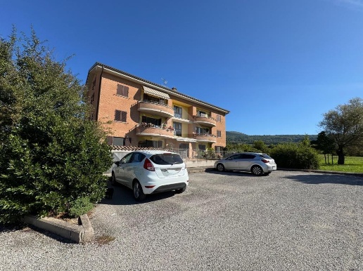 appartamento in vendita a Perugia in zona Colle Umberto I