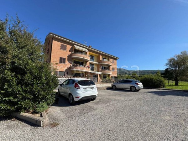 appartamento in vendita a Perugia in zona Colle Umberto I