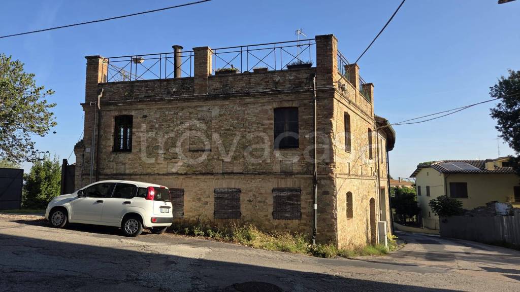casa indipendente in vendita a Perugia in zona Sant'Enea