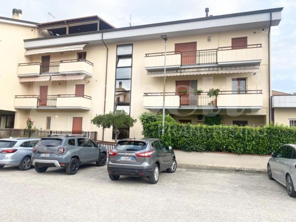 appartamento in vendita a Perugia in zona Collestrada