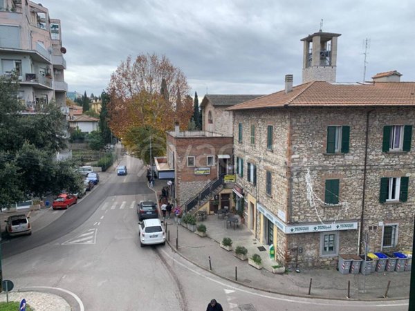 appartamento in vendita a Perugia in zona Elce