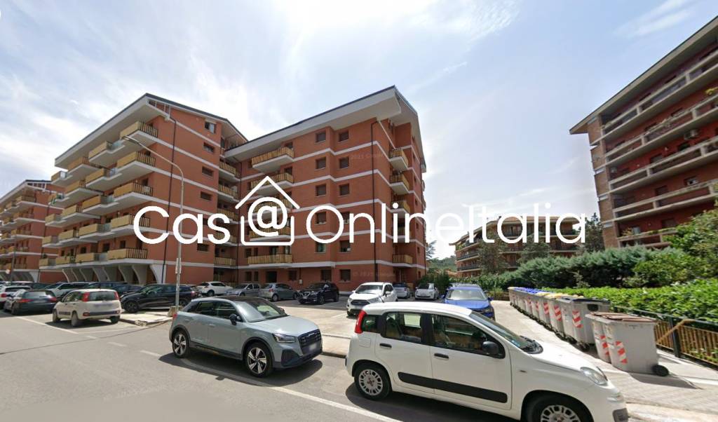 appartamento in vendita a Perugia in zona Ferro di Cavallo