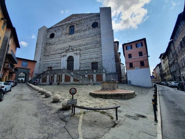 appartamento in vendita a Perugia in zona Centro Città