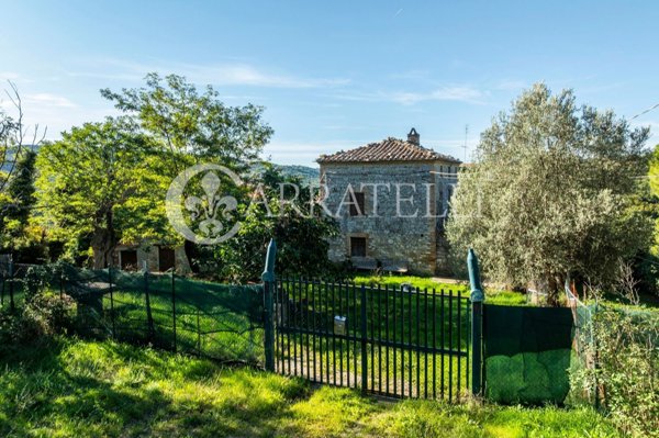 casale in vendita a Perugia in zona Centro Città