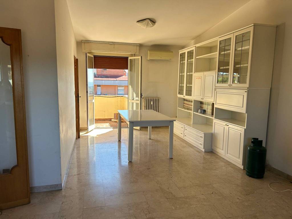 appartamento in vendita a Perugia in zona Elce