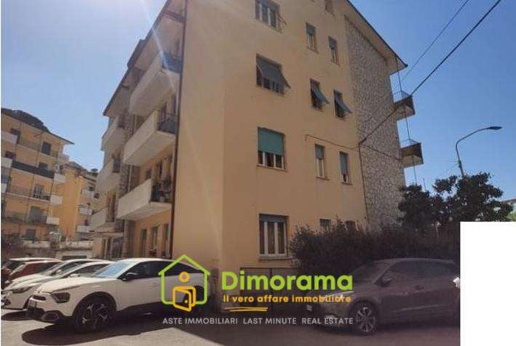 appartamento in vendita a Perugia in zona Centro Città