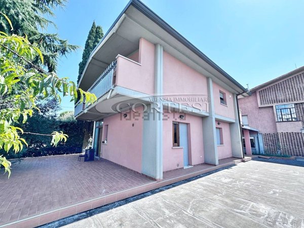 casa indipendente in vendita a Perugia in zona Ponte San Giovanni