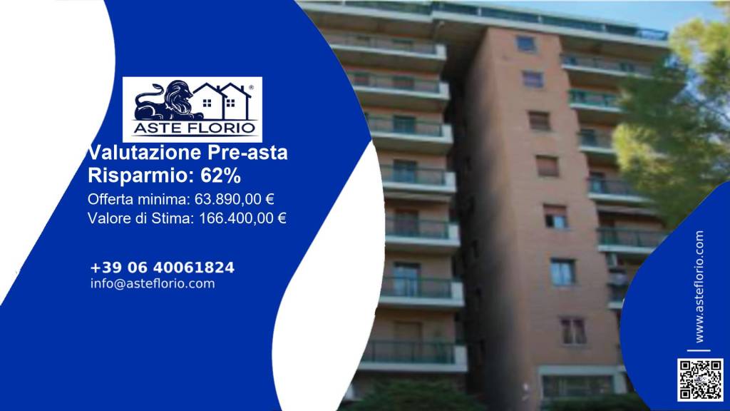 locale commerciale in vendita a Perugia in zona Prepo