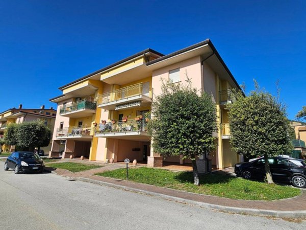 appartamento in vendita a Perugia in zona Pianello