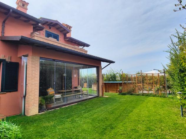 casa indipendente in vendita a Perugia in zona Centro Città