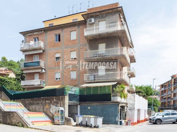 appartamento in vendita a Perugia in zona Ferro di Cavallo