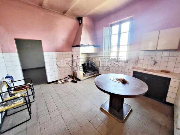 casa indipendente in vendita a Perugia in zona Villa Pitignano