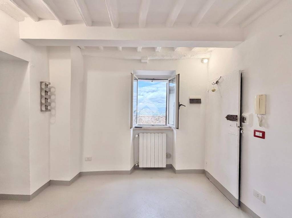 appartamento in vendita a Perugia in zona Elce