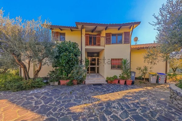 casa indipendente in vendita a Perugia in zona San Sisto