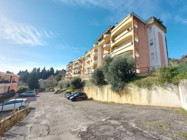 appartamento in vendita a Perugia in zona Montelaguardia