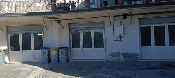 negozio in vendita a Perugia in zona Pianello