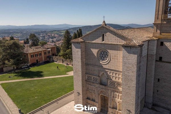 appartamento in vendita a Perugia in zona Centro Città