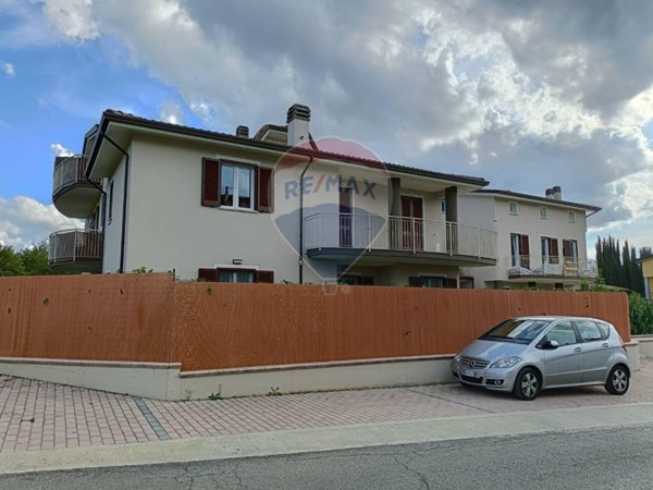 appartamento in vendita a Perugia in zona Pianello