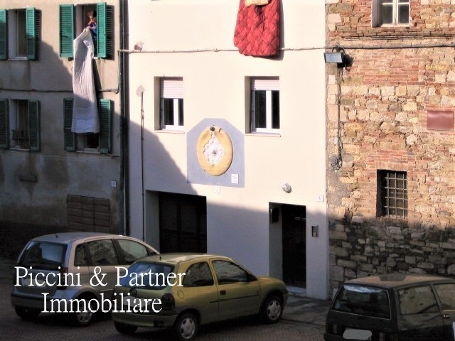 casa indipendente in vendita a Perugia in zona Mugnano