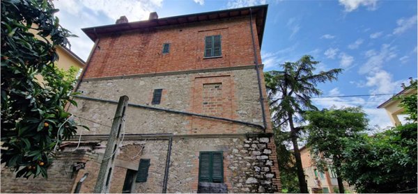 casa indipendente in vendita a Perugia in zona Stazione
