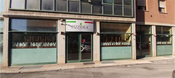 locale commerciale in vendita a Perugia in zona San Sisto