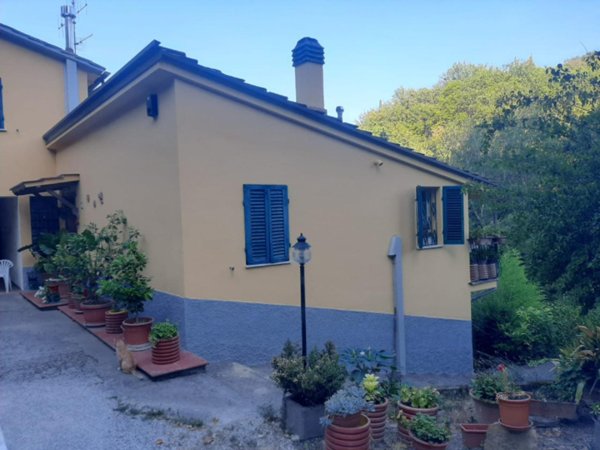 casa indipendente in vendita a Perugia in zona Monteluce