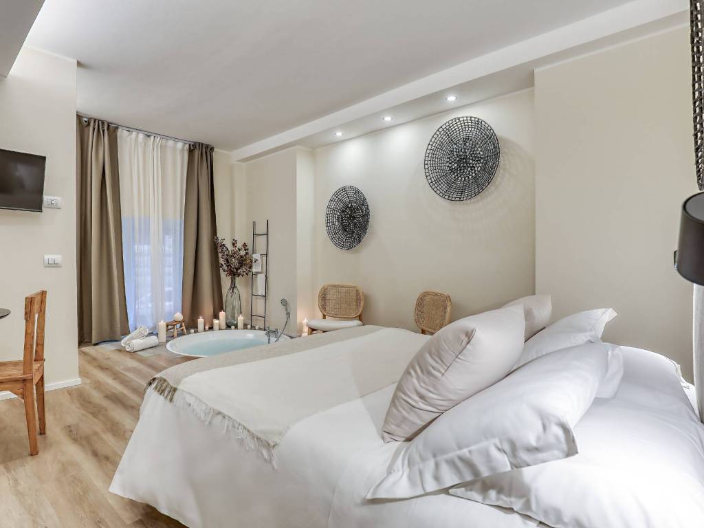 negozio in vendita a Perugia in zona Elce