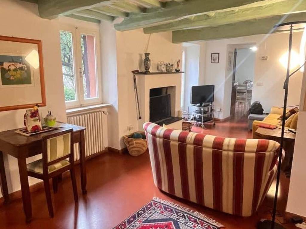 casa indipendente in vendita a Perugia in zona Elce