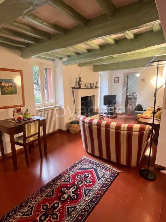 casa indipendente in vendita a Perugia in zona Elce