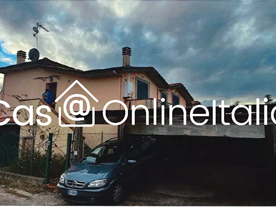 casa indipendente in vendita a Perugia in zona Colle Umberto I