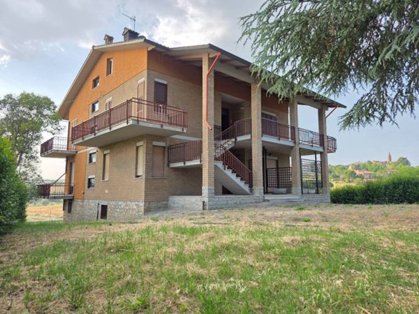 casa indipendente in vendita a Perugia in zona San Martino in Colle