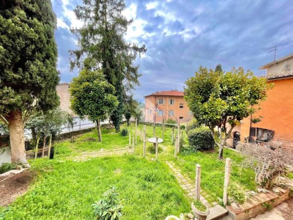 casa indipendente in vendita a Perugia in zona Elce