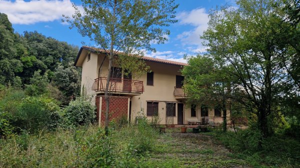 casa indipendente in vendita a Perugia