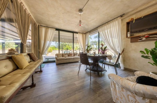 casa indipendente in vendita a Perugia in zona Monteluce