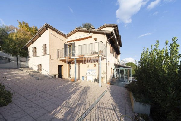 appartamento in vendita a Perugia in zona Monteluce