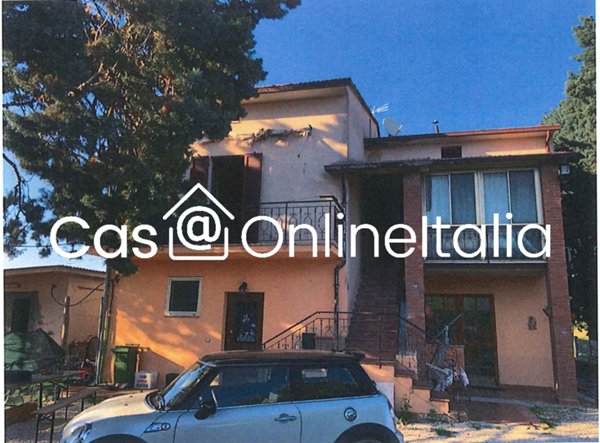 casa indipendente in vendita a Perugia