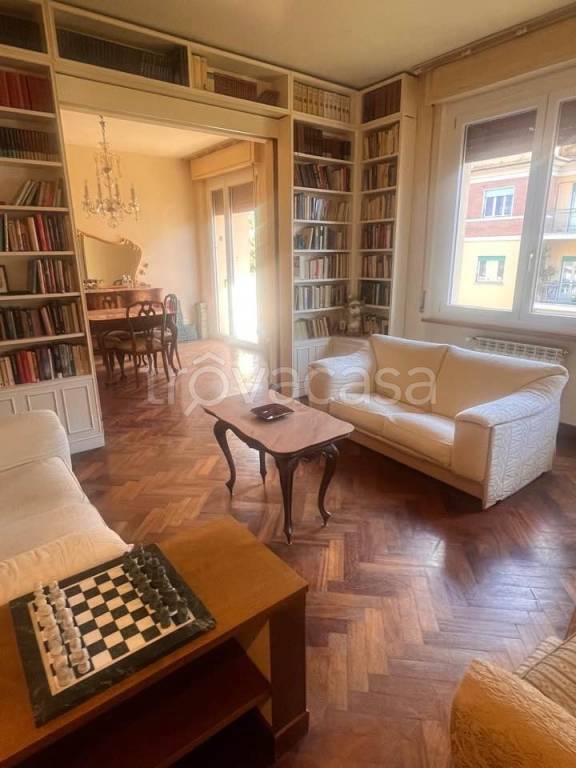 appartamento in vendita a Perugia in zona XX Settembre