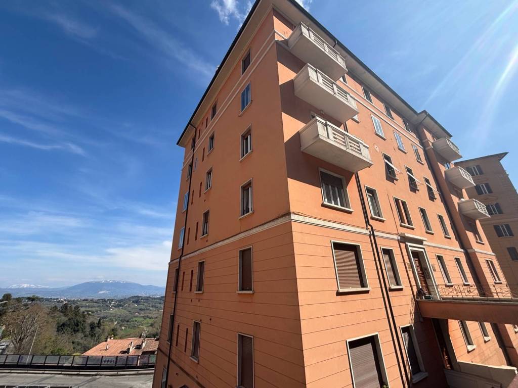 appartamento in vendita a Perugia in zona Monteluce
