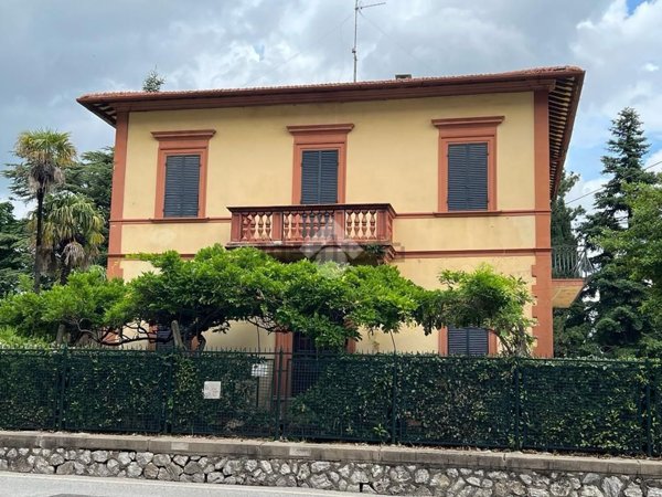 casa indipendente in vendita a Perugia in zona Monteluce