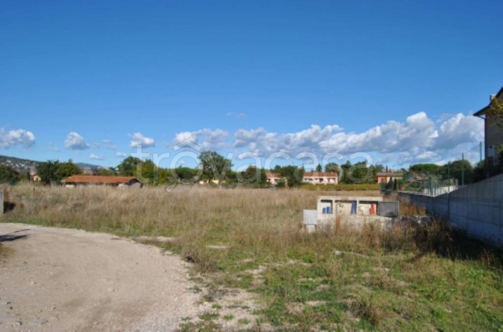 casa indipendente in vendita a Perugia in zona Pila