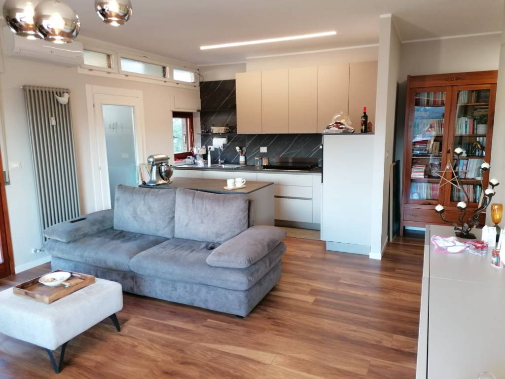 appartamento in vendita a Perugia in zona Elce