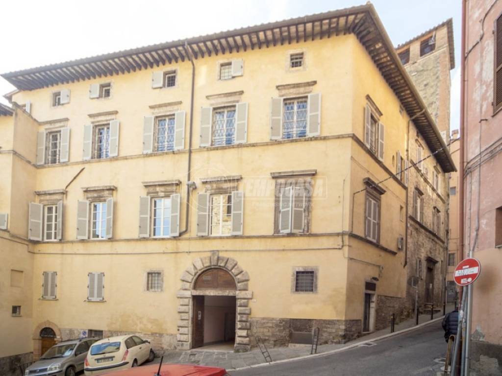 appartamento in vendita a Perugia in zona Centro Città