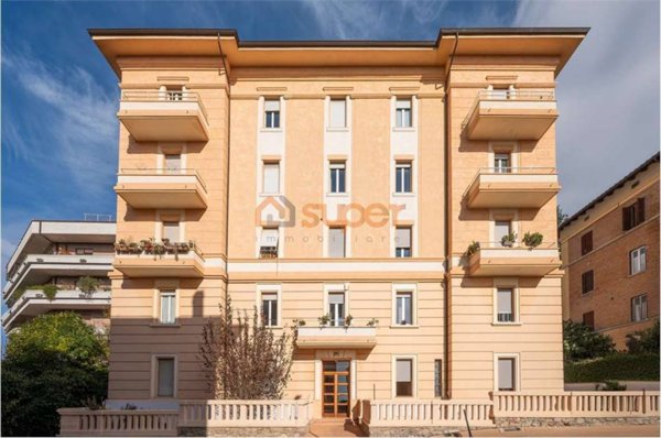 appartamento in vendita a Perugia in zona Centro Città