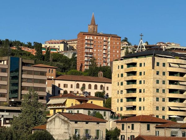 appartamento in vendita a Perugia in zona Stazione